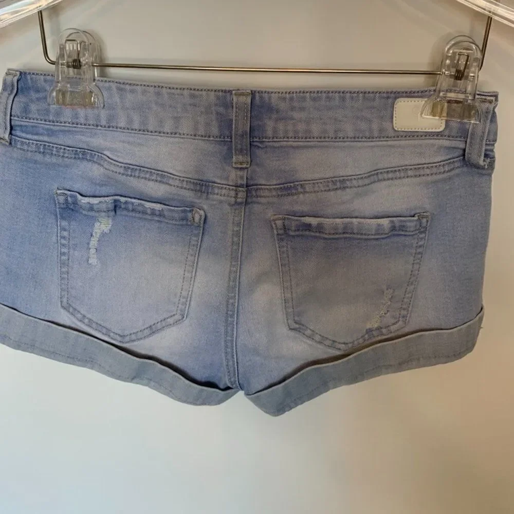 Celebrity Pink Light Denim Short